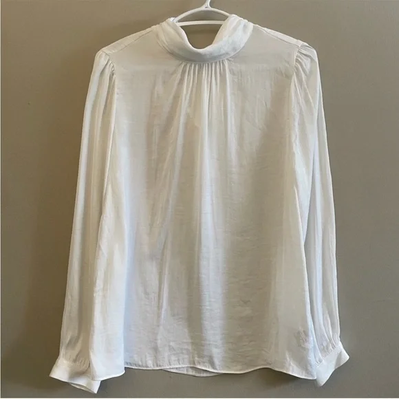 Naked Zebra White Silky High Neck Blouse & Billowy Sleeves – Size Small EUC - Picture 2 of 13